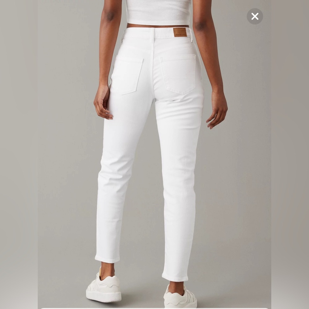 AE Stretch Mom Jean